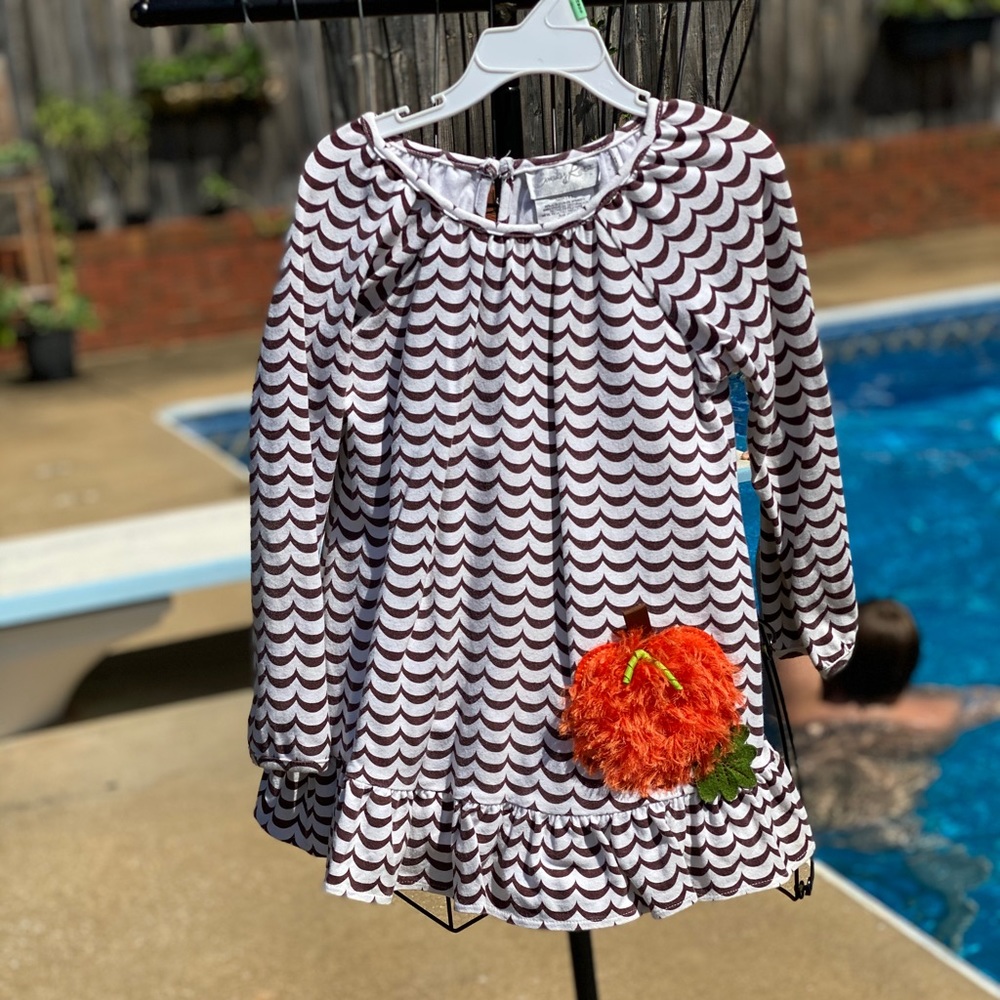 COPY - Brown/white stripe tunic/shirt pumpkin design. 6